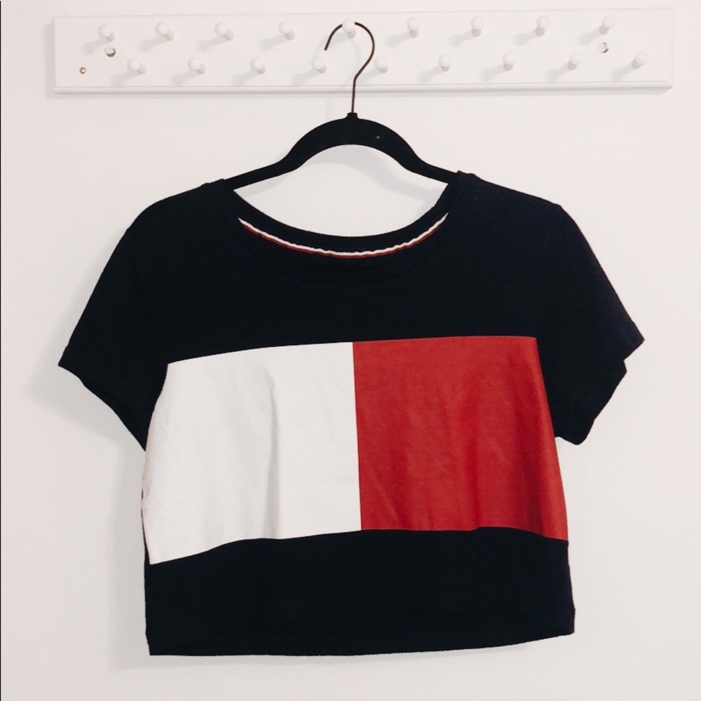 Tommy Hilfiger Crop Top